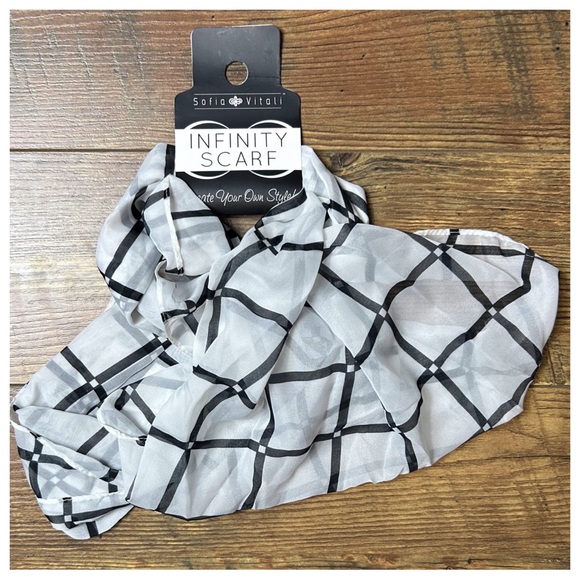 NWT Sofia Vitali Infinity Scarfs (set of 3) - Picture 4 of 7